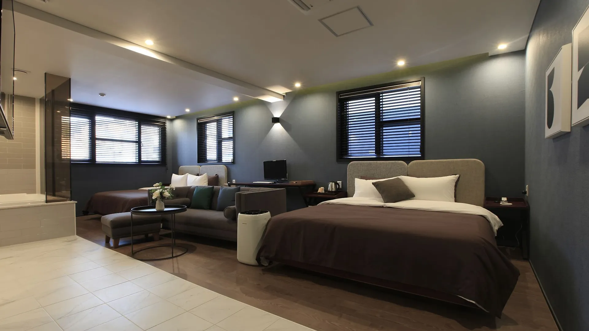 Brown Dot Hotel Yangjeong Busan South Korea