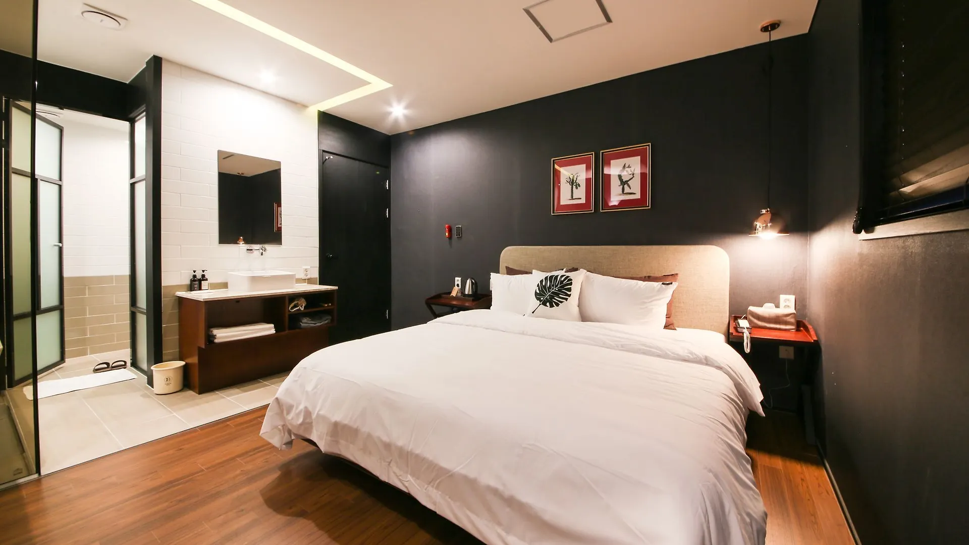 ***  Brown Dot Hotel Yangjeong Busan South Korea