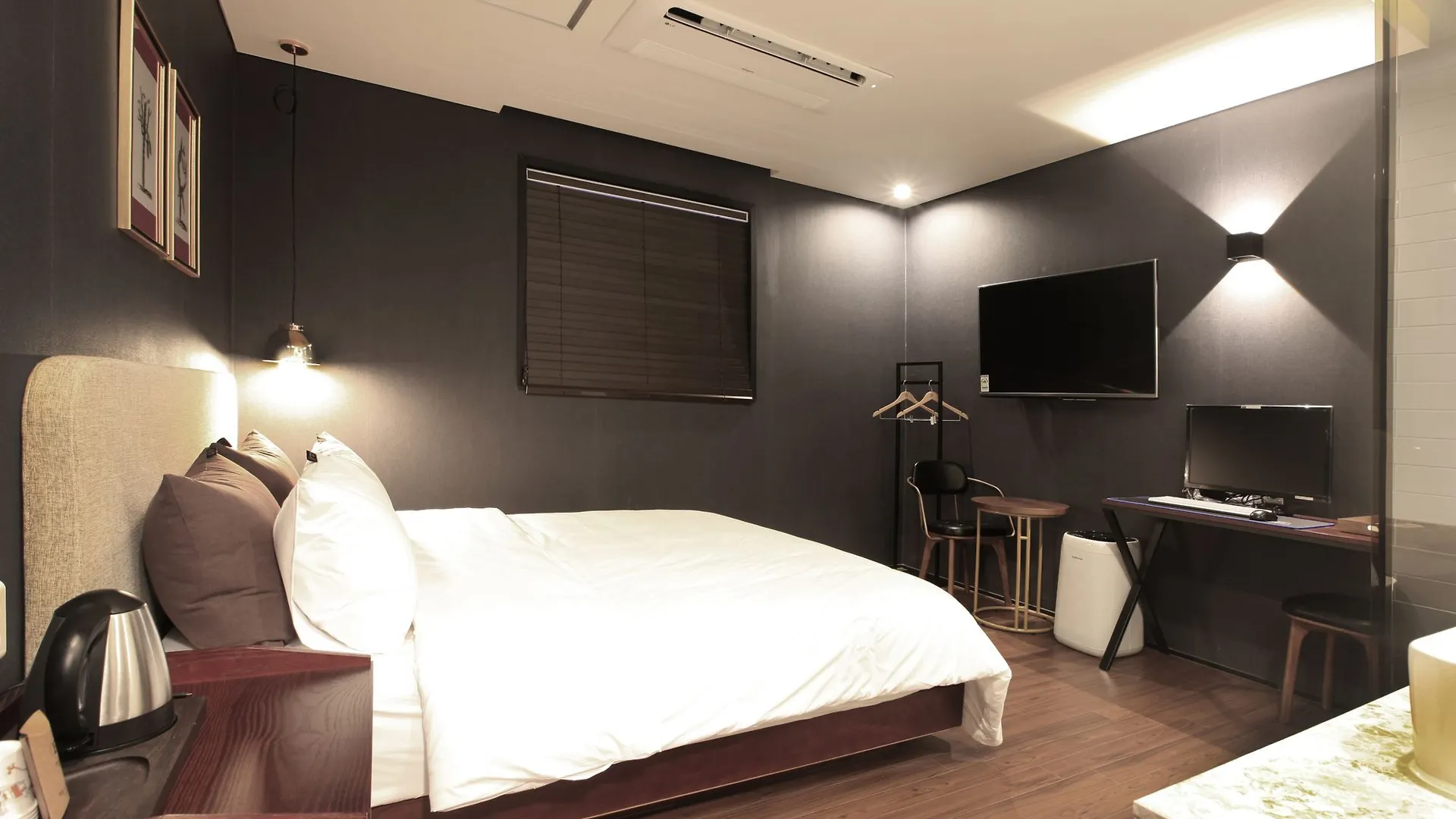 Brown Dot Hotel Yangjeong Busan South Korea