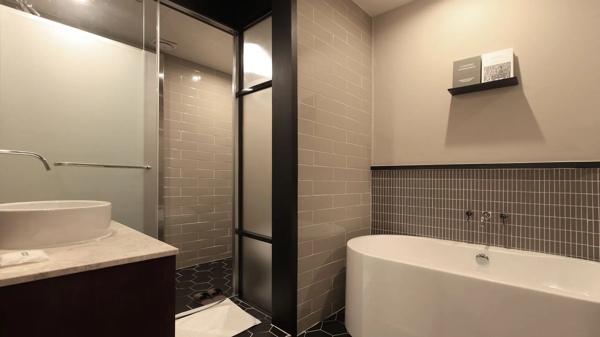 Brown Dot Hotel Yangjeong Busan South Korea