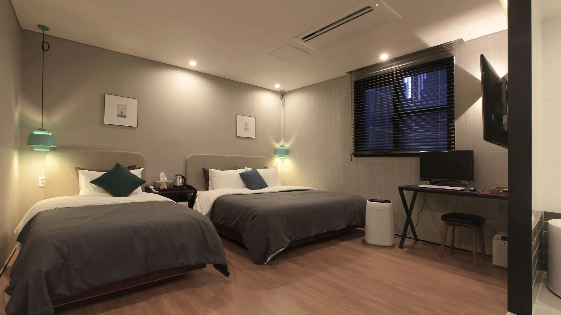Brown Dot Hotel Yangjeong Busan 3*,  South Korea